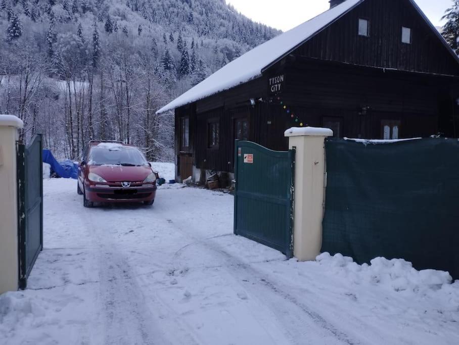 Chalet 8 Personnes + Grand Terrain Et Riviere Entremont Zewnętrze zdjęcie