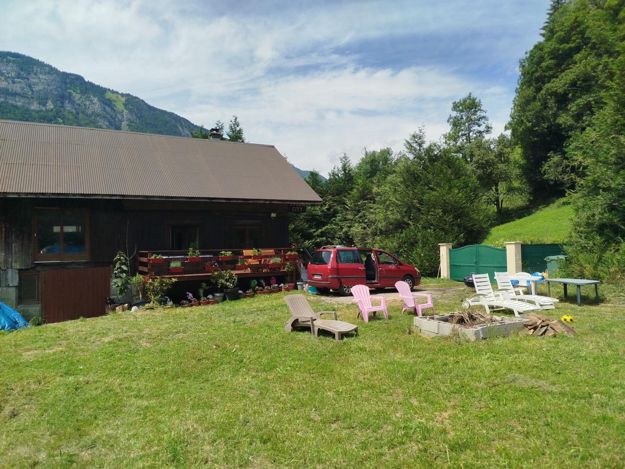 Chalet 8 Personnes + Grand Terrain Et Riviere Entremont Zewnętrze zdjęcie